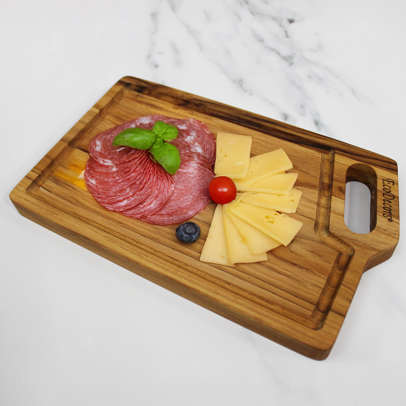 EcoDecors 10x6 Teak Edge Grain Cutting Board with Juice Groove & Handle