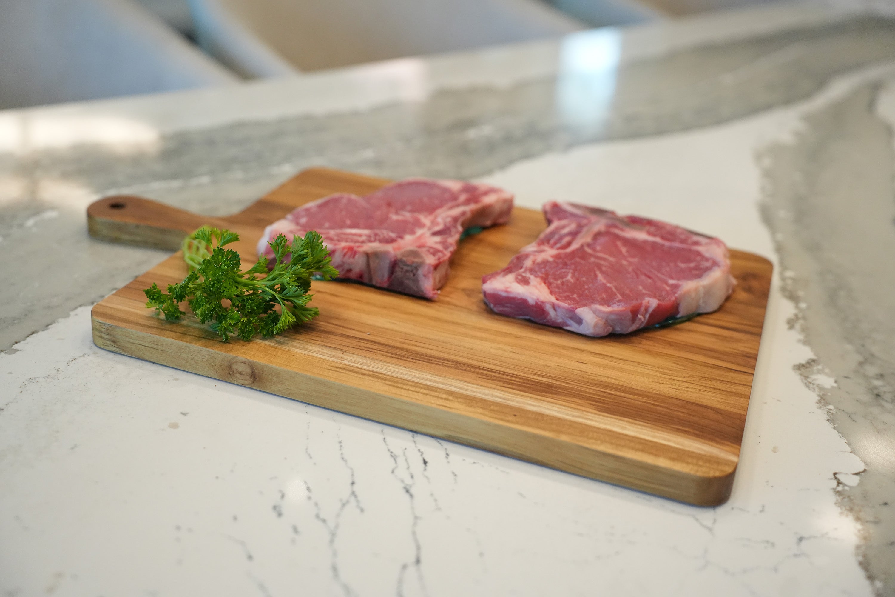 EcoDecors 19" x 12" FSC Teak Cutting Board with Juice Groove & Handle