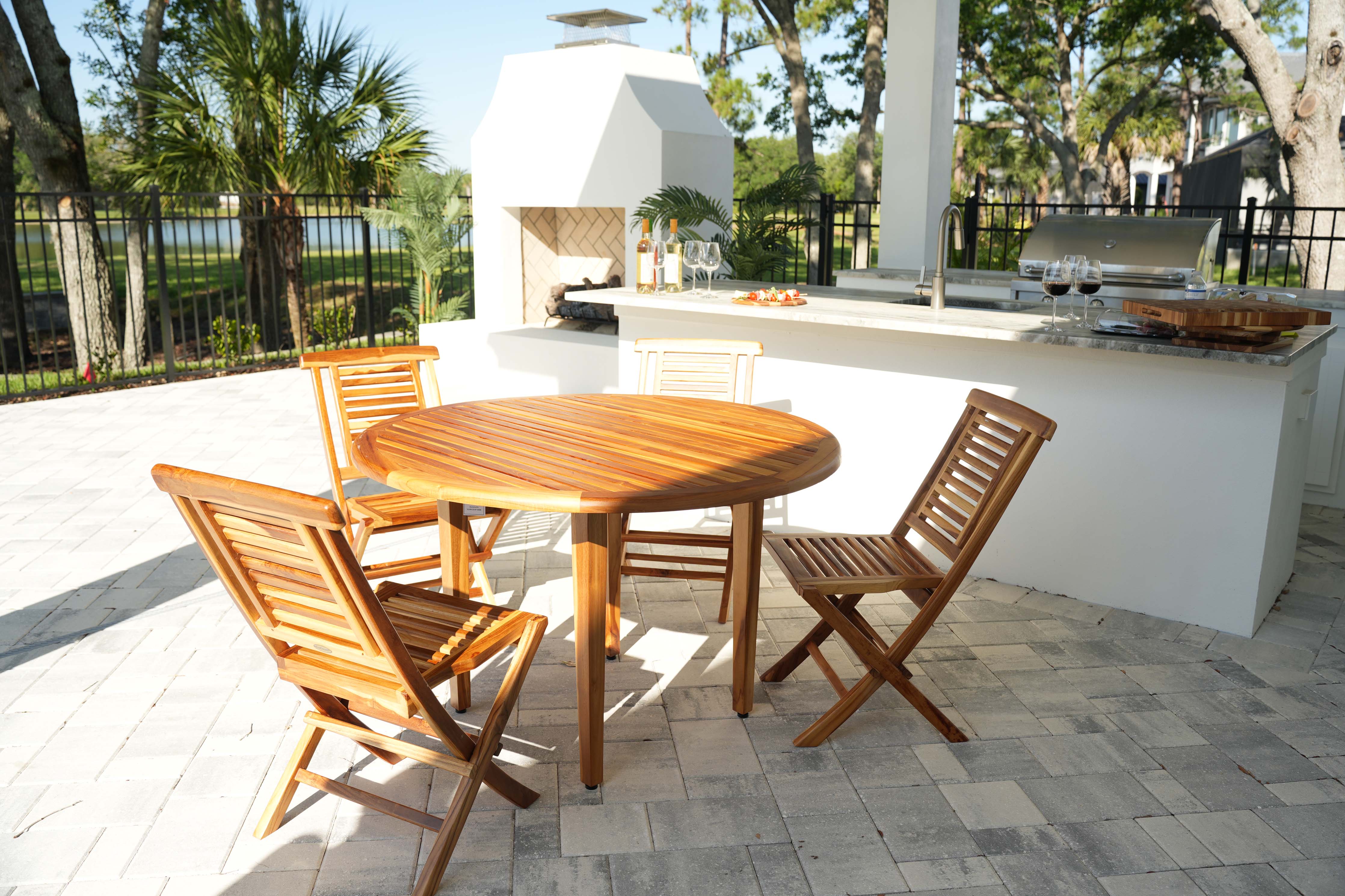 EcoDecors® Oasis® 48" Teak Wood Round Table in EarthyTeak Finish